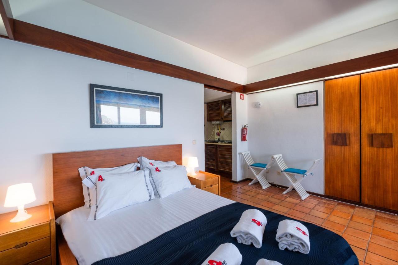Rent4Rest - Sesimbra Ocean View Studio Exterior photo
